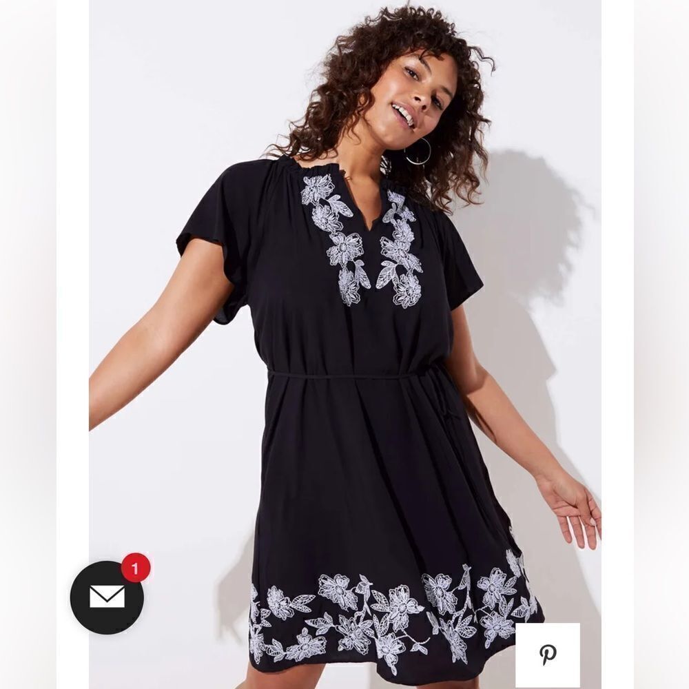 LOFT S Black White Embroidered Floral Short Flutter Sleeve Belted Dress